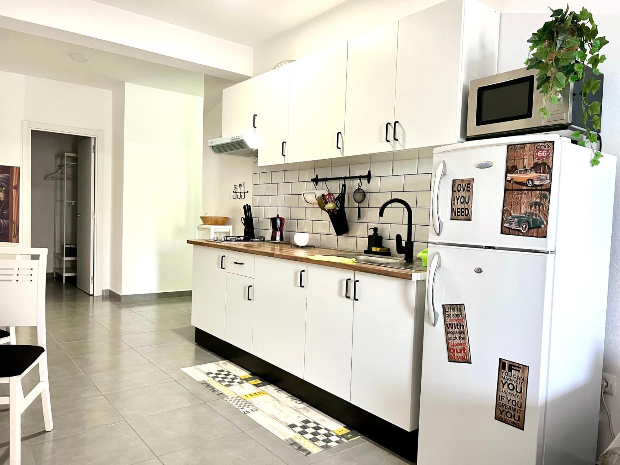 Animos! Apartments - 10 Modern Apartments Near The City & Beach, Perfect For Nomads, Travellers, Families, Watersports! Santa Maria Exterior foto